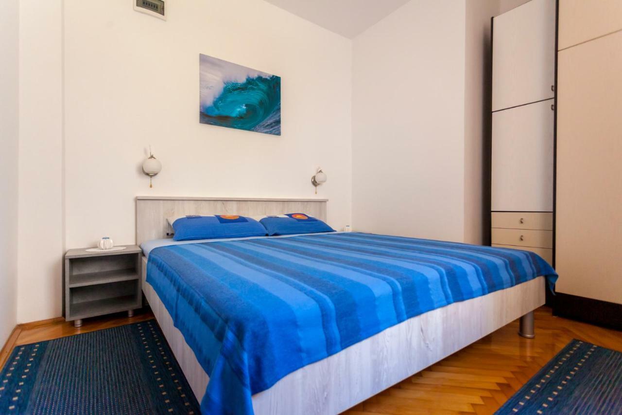 Apartments Belavic By El-Pi Tours Njivice Extérieur photo